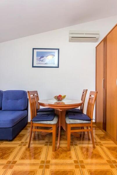 Apartments Tonimir Водице Экстерьер фото