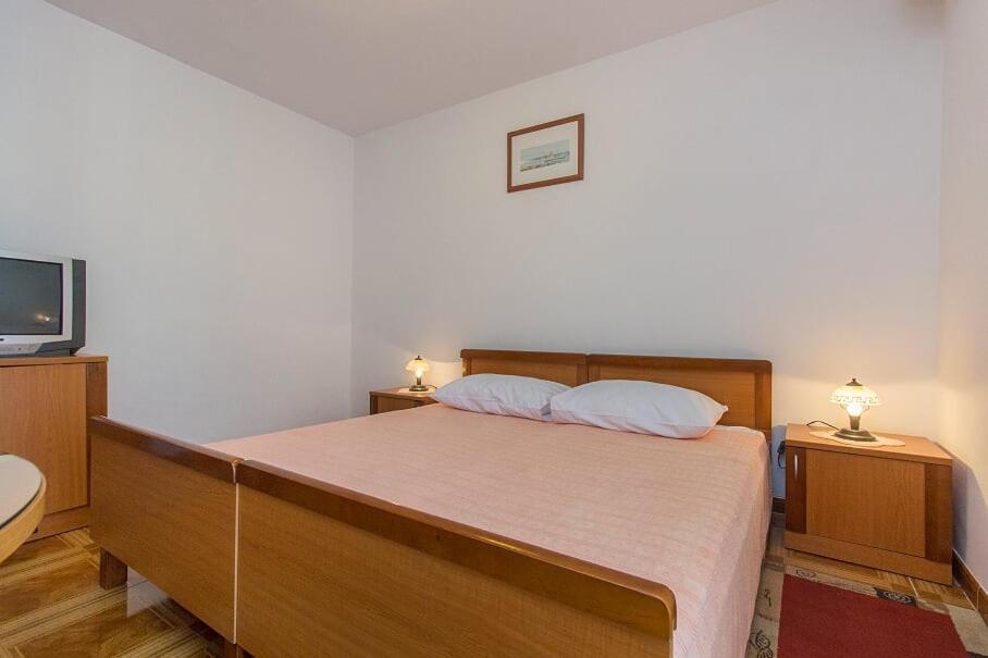 Apartments Tonimir Водице Экстерьер фото